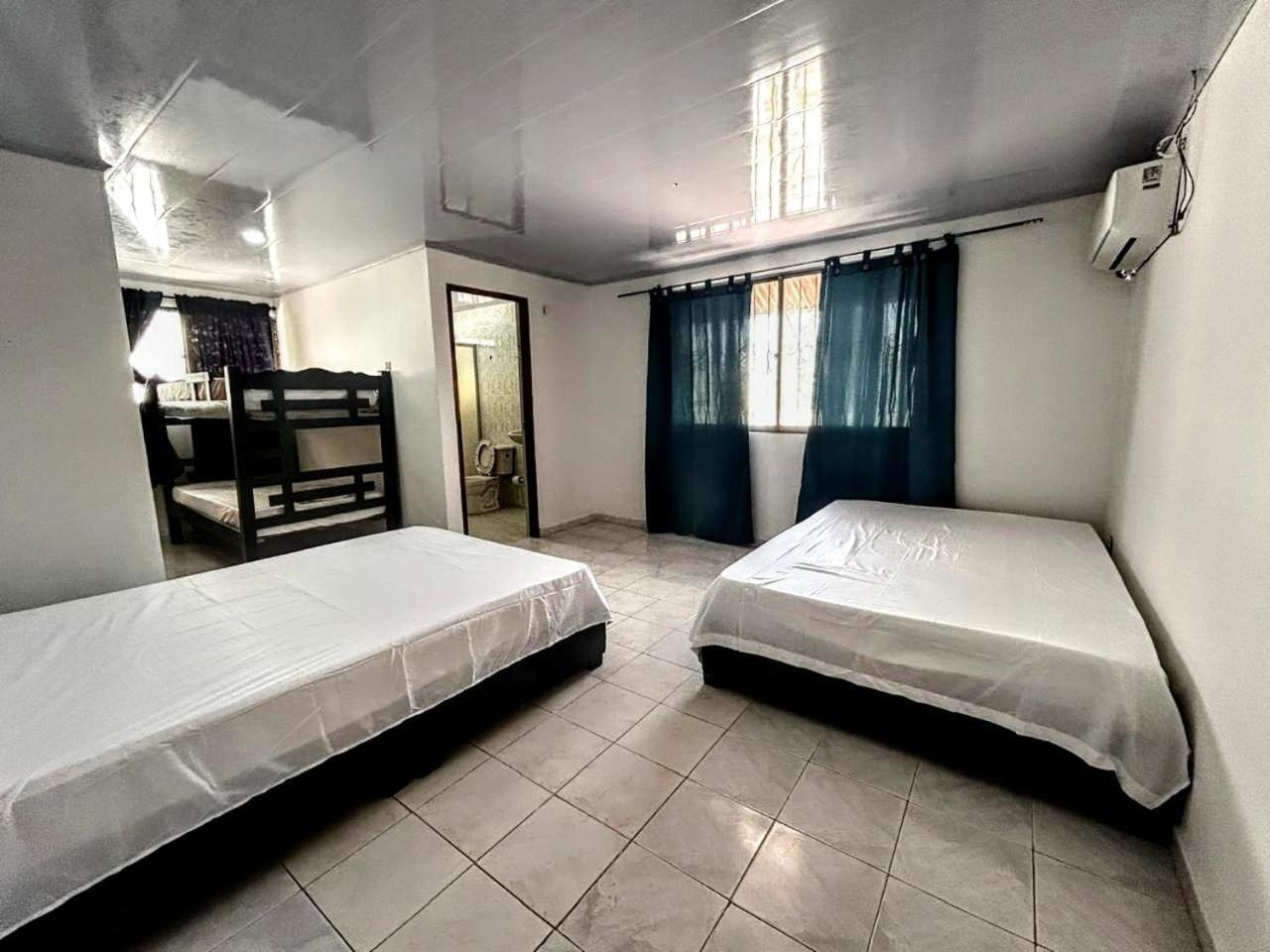 Casa Naty Crespo